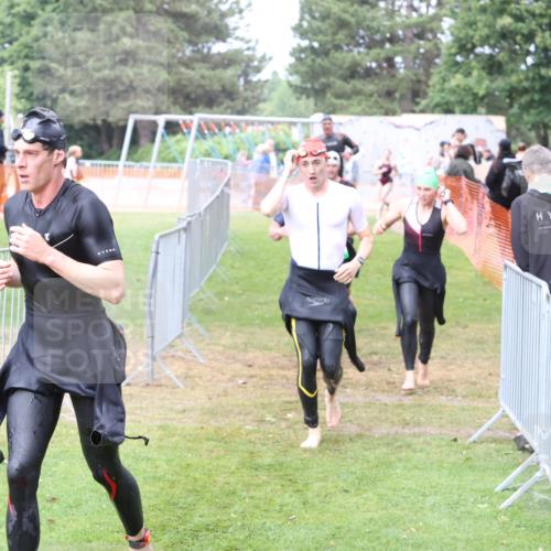14.06.2026 - 7 Türme Triathlon Andreas Tolksdorf http://msf.ph/oto/9812374 14.06.2026 11:34:03 Schwimmen  meine-sportfotos.de