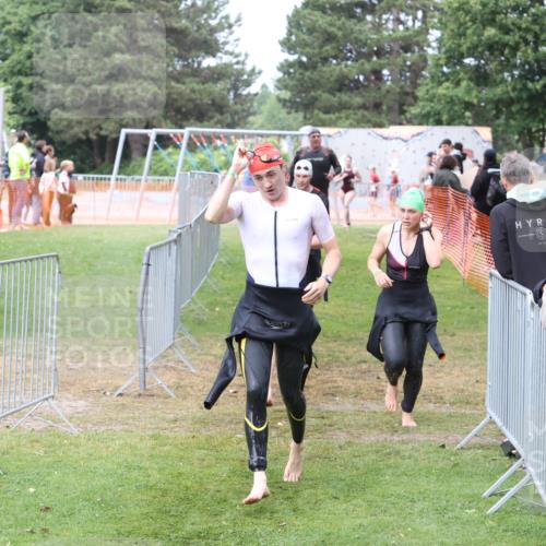 14.06.2026 - 7 Türme Triathlon Andreas Tolksdorf http://msf.ph/oto/9812375 14.06.2026 11:34:03 Schwimmen  meine-sportfotos.de