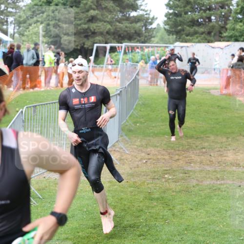 14.06.2026 - 7 Türme Triathlon Andreas Tolksdorf http://msf.ph/oto/9812384 14.06.2026 11:34:06 Schwimmen  meine-sportfotos.de