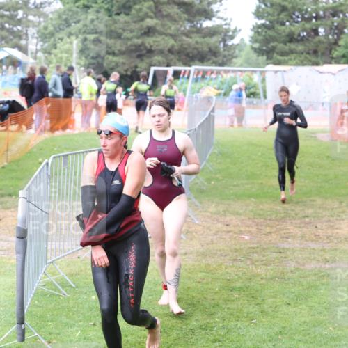 14.06.2026 - 7 Türme Triathlon Andreas Tolksdorf http://msf.ph/oto/9812395 14.06.2026 11:34:14 Schwimmen  meine-sportfotos.de