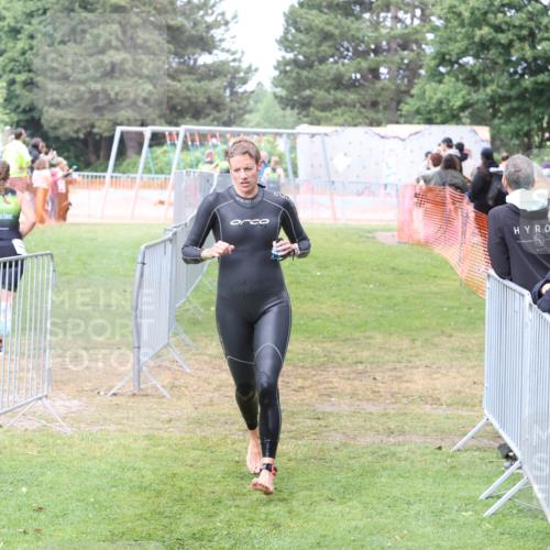 14.06.2026 - 7 Türme Triathlon Andreas Tolksdorf http://msf.ph/oto/9812400 14.06.2026 11:34:17 Schwimmen  meine-sportfotos.de