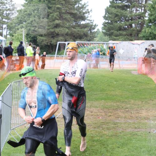 14.06.2026 - 7 Türme Triathlon Andreas Tolksdorf http://msf.ph/oto/9812409 14.06.2026 11:34:36 Schwimmen  meine-sportfotos.de