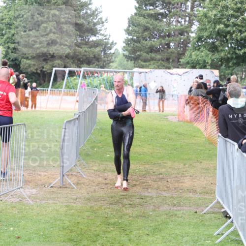 14.06.2026 - 7 Türme Triathlon Andreas Tolksdorf http://msf.ph/oto/9812421 14.06.2026 11:35:06 Schwimmen  meine-sportfotos.de