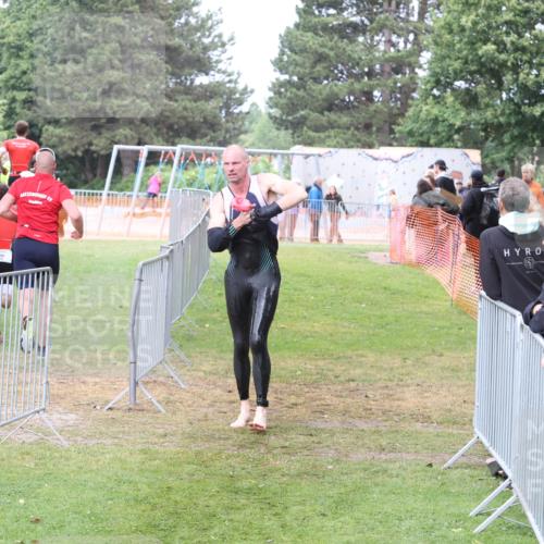 14.06.2026 - 7 Türme Triathlon Andreas Tolksdorf http://msf.ph/oto/9812424 14.06.2026 11:35:07 Schwimmen  meine-sportfotos.de