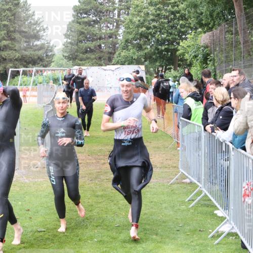 14.06.2026 - 7 Türme Triathlon Andreas Tolksdorf http://msf.ph/oto/9812475 14.06.2026 11:37:01 Schwimmen  meine-sportfotos.de