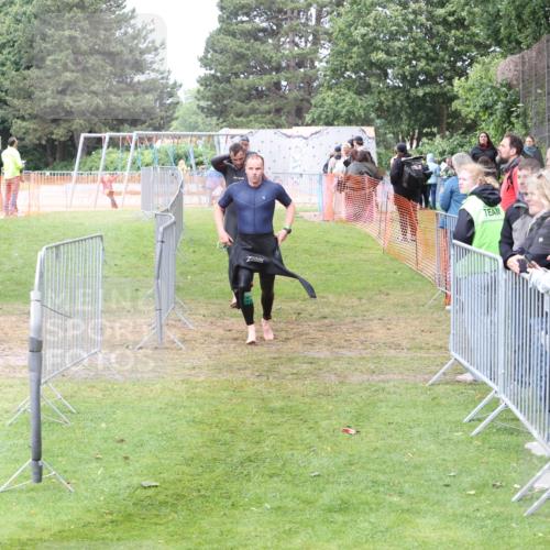 14.06.2026 - 7 Türme Triathlon Andreas Tolksdorf http://msf.ph/oto/9812477 14.06.2026 11:37:04 Schwimmen  meine-sportfotos.de