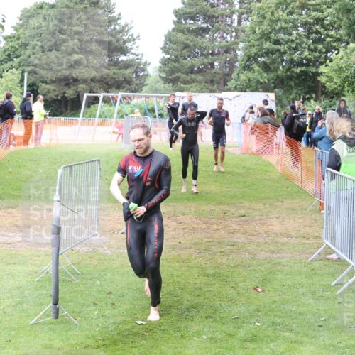 14.06.2026 - 7 Türme Triathlon Andreas Tolksdorf http://msf.ph/oto/9812517 14.06.2026 11:37:34 Schwimmen  meine-sportfotos.de
