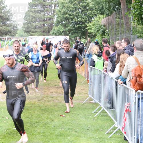 14.06.2026 - 7 Türme Triathlon Andreas Tolksdorf http://msf.ph/oto/9812558 14.06.2026 11:38:10 Schwimmen  meine-sportfotos.de