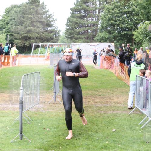 14.06.2026 - 7 Türme Triathlon Andreas Tolksdorf http://msf.ph/oto/9812588 14.06.2026 11:38:40 Schwimmen  meine-sportfotos.de