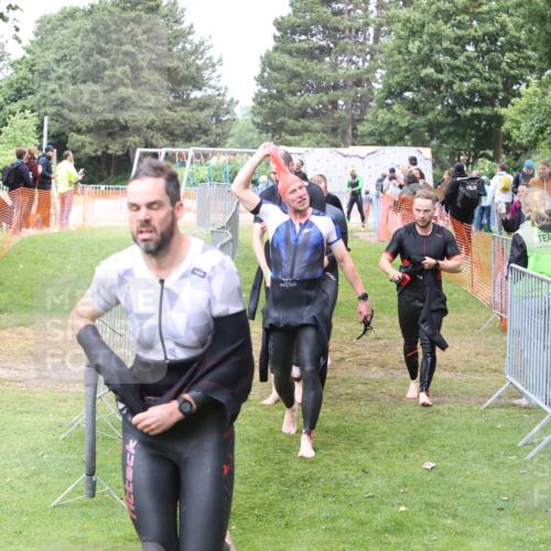 14.06.2026 - 7 Türme Triathlon Andreas Tolksdorf http://msf.ph/oto/9812599 14.06.2026 11:39:02 Schwimmen  meine-sportfotos.de