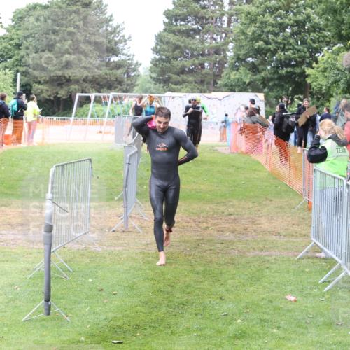 14.06.2026 - 7 Türme Triathlon Andreas Tolksdorf http://msf.ph/oto/9812605 14.06.2026 11:39:10 Schwimmen  meine-sportfotos.de