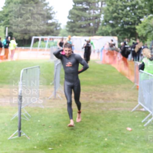 14.06.2026 - 7 Türme Triathlon Andreas Tolksdorf http://msf.ph/oto/9812607 14.06.2026 11:39:10 Schwimmen  meine-sportfotos.de