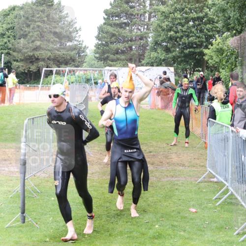 14.06.2026 - 7 Türme Triathlon Andreas Tolksdorf http://msf.ph/oto/9812612 14.06.2026 11:39:17 Schwimmen  meine-sportfotos.de