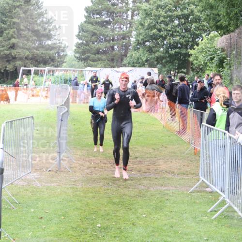 14.06.2026 - 7 Türme Triathlon Andreas Tolksdorf http://msf.ph/oto/9812658 14.06.2026 11:41:13 Schwimmen  meine-sportfotos.de