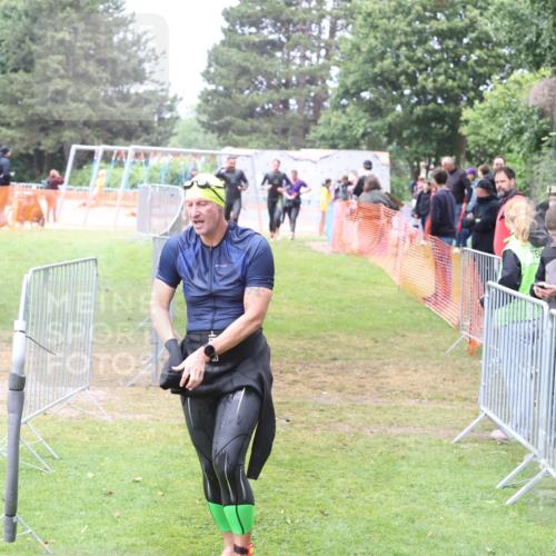 14.06.2026 - 7 Türme Triathlon Andreas Tolksdorf http://msf.ph/oto/9812689 14.06.2026 11:41:59 Schwimmen  meine-sportfotos.de