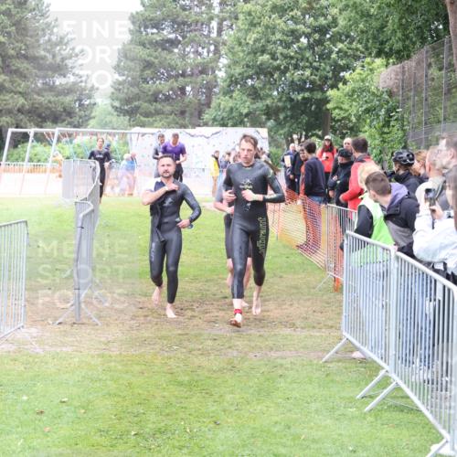 14.06.2026 - 7 Türme Triathlon Andreas Tolksdorf http://msf.ph/oto/9812691 14.06.2026 11:42:05 Schwimmen  meine-sportfotos.de
