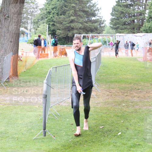 14.06.2026 - 7 Türme Triathlon Andreas Tolksdorf http://msf.ph/oto/9812715 14.06.2026 11:44:11 Schwimmen  meine-sportfotos.de