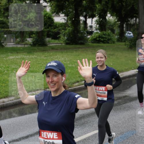 14.06.2026 - REWE Women's Run Jannik Wohlers http://msf.ph/oto/9812865 14.06.2026 10:39:18 Laufen 5801, 57, 6008 meine-sportfotos.de