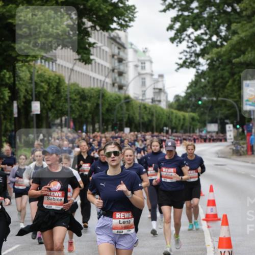 14.06.2026 - REWE Women's Run Jannik Wohlers http://msf.ph/oto/9812880 14.06.2026 10:39:20 Laufen 5212, 7, 5403, 7, 1, 1 meine-sportfotos.de