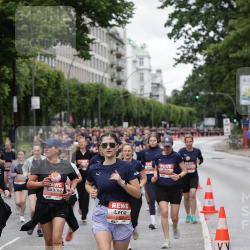 14.06.2026 - REWE Women's Run Jannik Wohlers http://msf.ph/oto/9812883 14.06.2026 10:39:20 Laufen 5212, 57, 5403, 7 meine-sportfotos.de