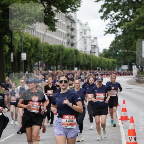 14.06.2026 - REWE Women's Run Jannik Wohlers http://msf.ph/oto/9812886 14.06.2026 10:39:20 Laufen 5212, 57, 5403, 7 meine-sportfotos.de