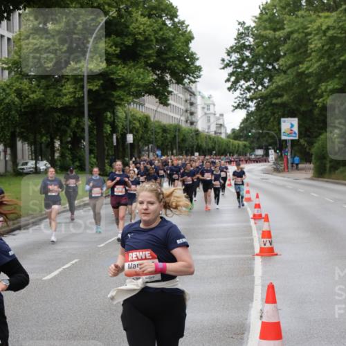 14.06.2026 - REWE Women's Run Jannik Wohlers http://msf.ph/oto/9812966 14.06.2026 10:39:30 Laufen 522 meine-sportfotos.de