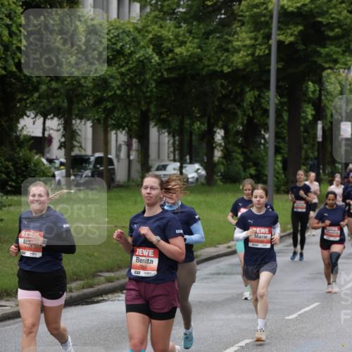 14.06.2026 - REWE Women's Run Jannik Wohlers http://msf.ph/oto/9812977 14.06.2026 10:39:33 Laufen 5112, 657, 5233, 5 meine-sportfotos.de
