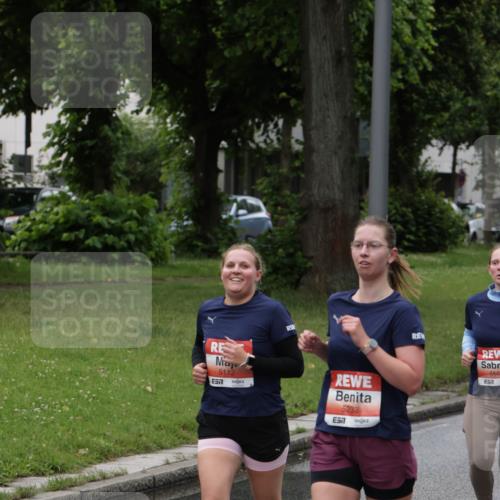 14.06.2026 - REWE Women's Run Jannik Wohlers http://msf.ph/oto/9813007 14.06.2026 10:39:34 Laufen 5112, 657, 5233, 57, 5569 meine-sportfotos.de