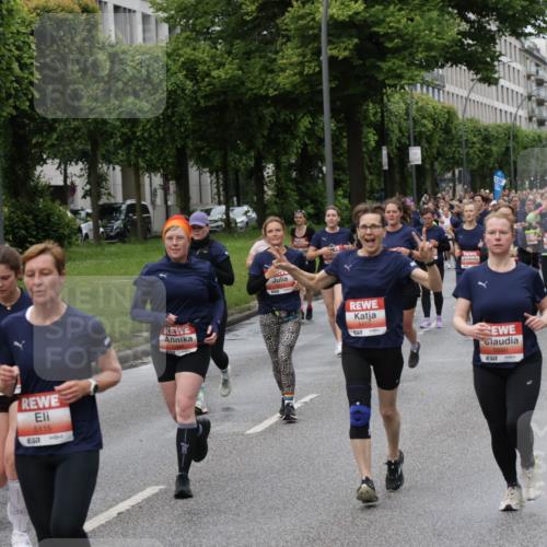 14.06.2026 - REWE Women's Run Jannik Wohlers http://msf.ph/oto/9813081 14.06.2026 10:39:43 Laufen 5115, 57, 5455, 57, 5886, 7 meine-sportfotos.de