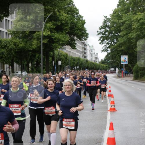 14.06.2026 - REWE Women's Run Jannik Wohlers http://msf.ph/oto/9813157 14.06.2026 10:39:51 Laufen 5532, 6056 meine-sportfotos.de