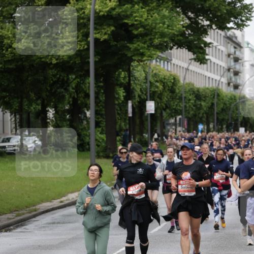 14.06.2026 - REWE Women's Run Jannik Wohlers http://msf.ph/oto/9814015 14.06.2026 10:39:19 Laufen 5212 meine-sportfotos.de