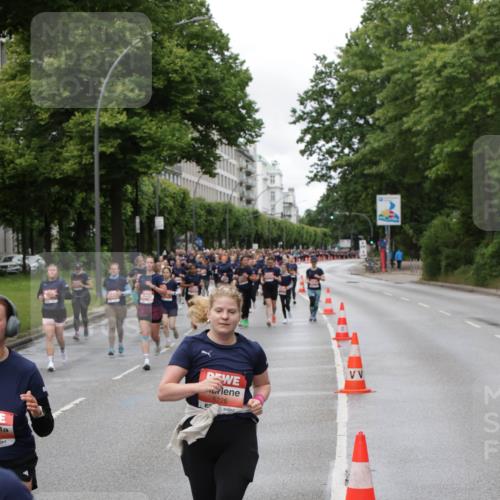 14.06.2026 - REWE Women's Run Jannik Wohlers http://msf.ph/oto/9814057 14.06.2026 10:39:29 Laufen  meine-sportfotos.de