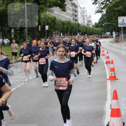 14.06.2026 - REWE Women's Run Jannik Wohlers http://msf.ph/oto/9814104 14.06.2026 10:39:40 Laufen 5560, 5409 meine-sportfotos.de