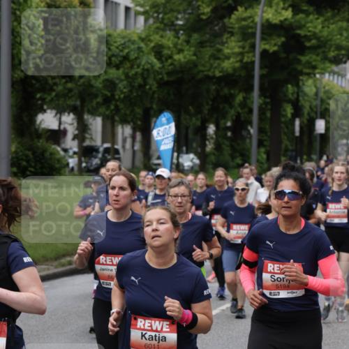 14.06.2026 - REWE Women's Run Jannik Wohlers http://msf.ph/oto/9814168 14.06.2026 10:39:54 Laufen 56, 8, 00, 6011, 5194, 7 meine-sportfotos.de