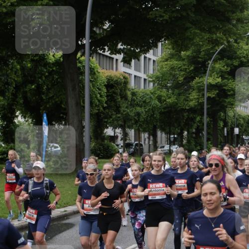 14.06.2026 - REWE Women's Run Jannik Wohlers http://msf.ph/oto/9814180 14.06.2026 10:39:57 Laufen 7, 6009, 7, 5050 meine-sportfotos.de
