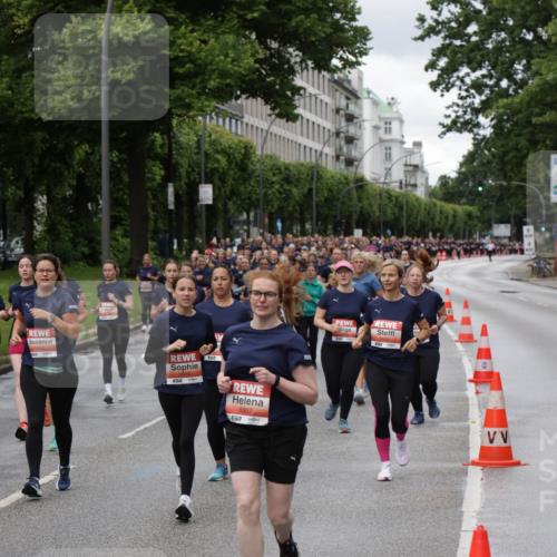 14.06.2026 - REWE Women's Run Jannik Wohlers http://msf.ph/oto/9814239 14.06.2026 10:40:13 Laufen 7, 5907, 517 meine-sportfotos.de