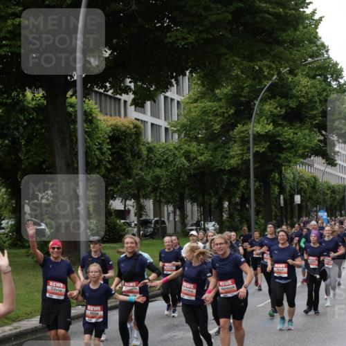 14.06.2026 - REWE Women's Run Jannik Wohlers http://msf.ph/oto/9814290 14.06.2026 10:40:29 Laufen  meine-sportfotos.de