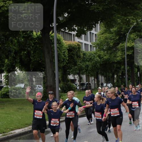 14.06.2026 - REWE Women's Run Jannik Wohlers http://msf.ph/oto/9814297 14.06.2026 10:40:29 Laufen  meine-sportfotos.de