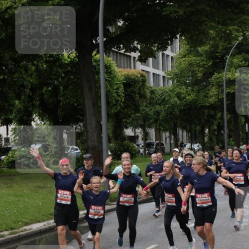 14.06.2026 - REWE Women's Run Jannik Wohlers http://msf.ph/oto/9814300 14.06.2026 10:40:29 Laufen  meine-sportfotos.de
