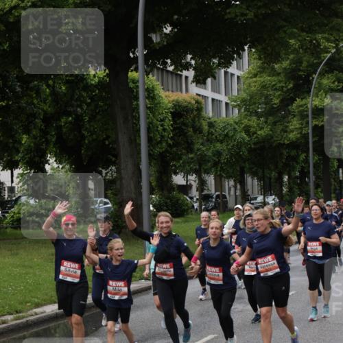 14.06.2026 - REWE Women's Run Jannik Wohlers http://msf.ph/oto/9814305 14.06.2026 10:40:30 Laufen  meine-sportfotos.de