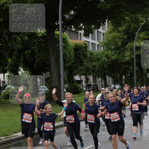 14.06.2026 - REWE Women's Run Jannik Wohlers http://msf.ph/oto/9814306 14.06.2026 10:40:30 Laufen  meine-sportfotos.de