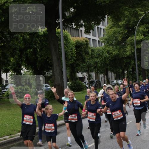 14.06.2026 - REWE Women's Run Jannik Wohlers http://msf.ph/oto/9814308 14.06.2026 10:40:30 Laufen  meine-sportfotos.de