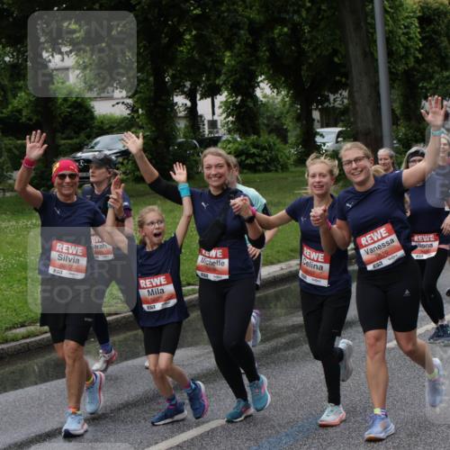14.06.2026 - REWE Women's Run Jannik Wohlers http://msf.ph/oto/9814321 14.06.2026 10:40:31 Laufen 5027, 7, 5609, 657, 5608, 5610, 57 meine-sportfotos.de