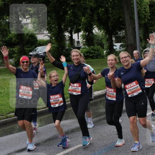 14.06.2026 - REWE Women's Run Jannik Wohlers http://msf.ph/oto/9814322 14.06.2026 10:40:31 Laufen 5027, 7, 5609, 57, 5608, 517, 5610, 7 meine-sportfotos.de
