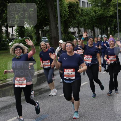 14.06.2026 - REWE Women's Run Jannik Wohlers http://msf.ph/oto/9814329 14.06.2026 10:40:32 Laufen 5192, 7, 5507 meine-sportfotos.de