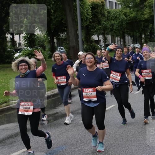 14.06.2026 - REWE Women's Run Jannik Wohlers http://msf.ph/oto/9814330 14.06.2026 10:40:33 Laufen 5192, 7, 5507 meine-sportfotos.de