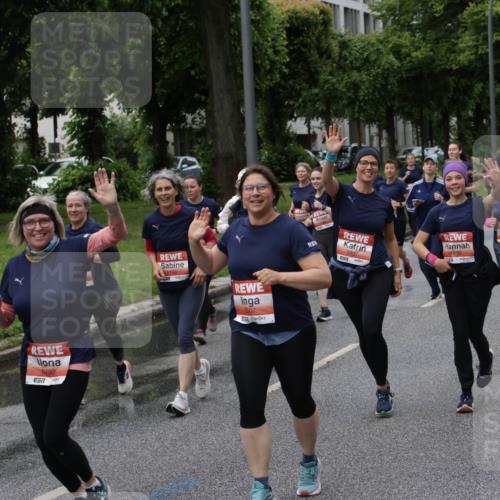 14.06.2026 - REWE Women's Run Jannik Wohlers http://msf.ph/oto/9814332 14.06.2026 10:40:33 Laufen 5192, 5507 meine-sportfotos.de