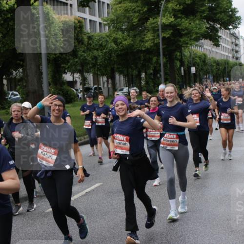 14.06.2026 - REWE Women's Run Jannik Wohlers http://msf.ph/oto/9814336 14.06.2026 10:40:33 Laufen 5507, 891, 5890 meine-sportfotos.de