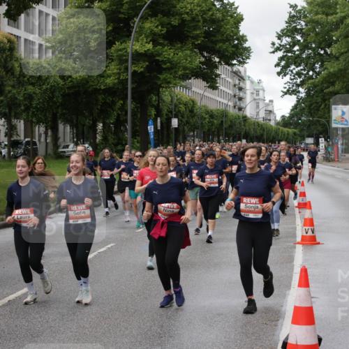 14.06.2026 - REWE Women's Run Jannik Wohlers http://msf.ph/oto/9814385 14.06.2026 10:40:42 Laufen  meine-sportfotos.de