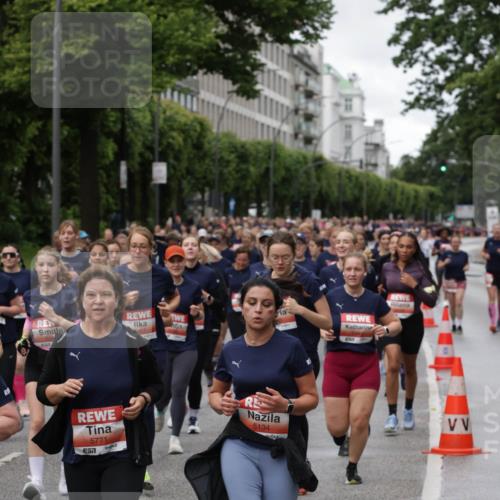 14.06.2026 - REWE Women's Run Jannik Wohlers http://msf.ph/oto/9814389 14.06.2026 10:40:46 Laufen 5771, 5134 meine-sportfotos.de